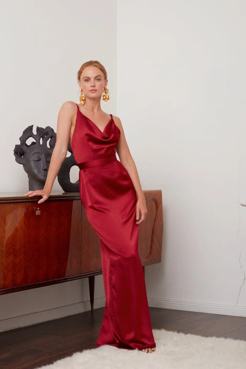 AMILA DEEP RED BACKLESS MAXI DRESS