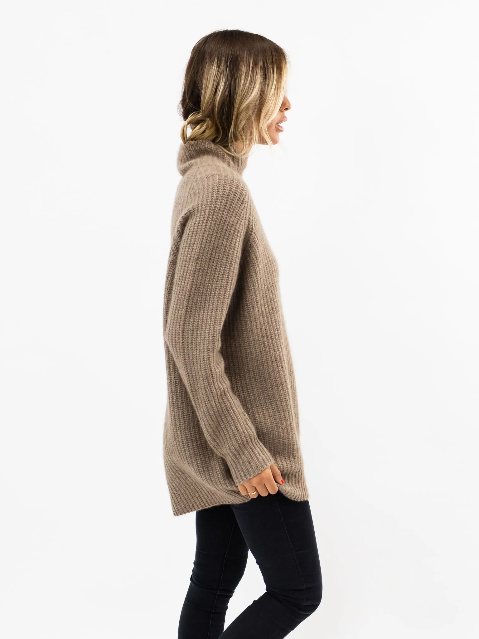 MINK SWEATER