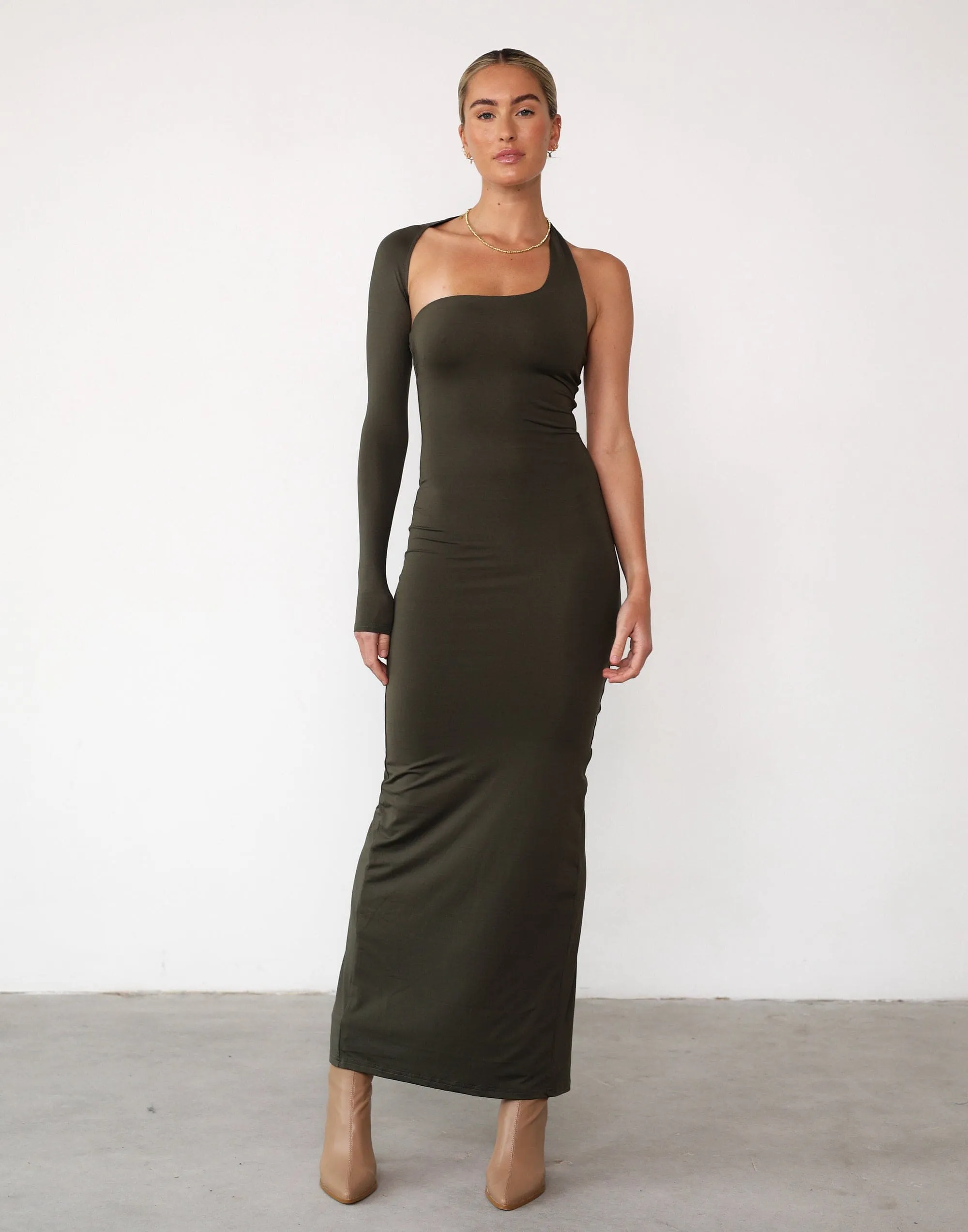 Ryleigh Maxi Dress (Burnt Olive)