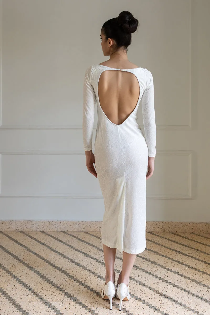 White Textured Velvet Dress With Open Back & Long Sleeves (XS)